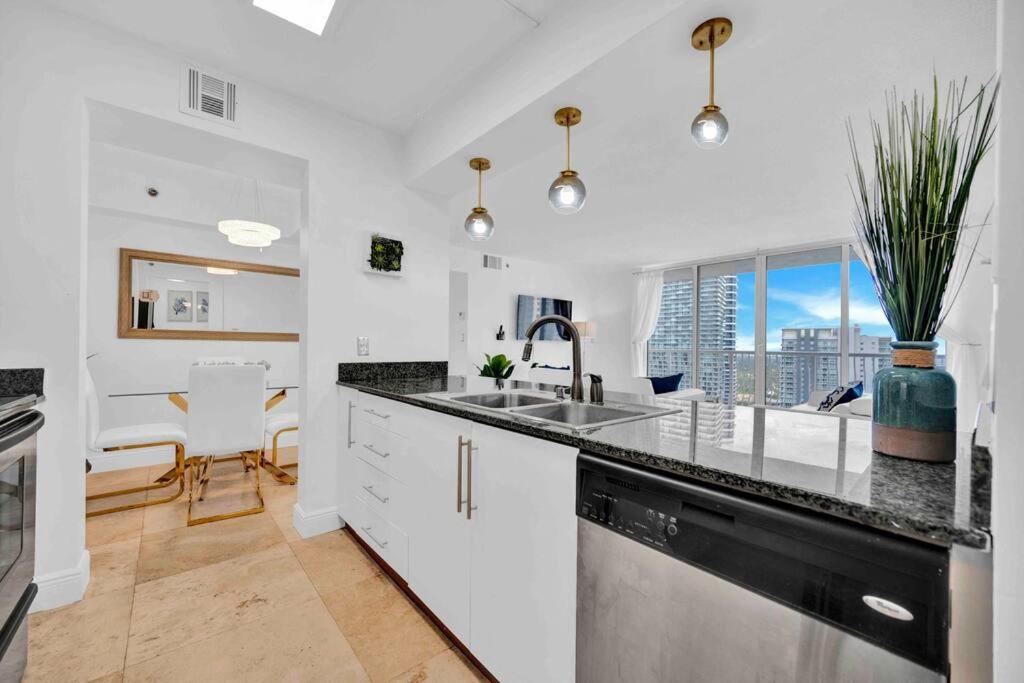 40Th Floor Priceless Unit Central Location Miami Extérieur photo